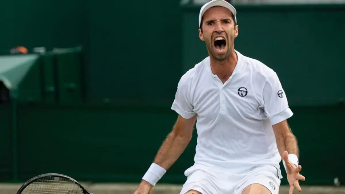 Кукушкин вышел в полуфинал квалификации Уимблдона