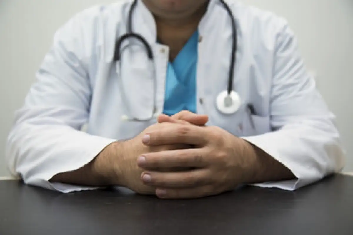 В Казахстане двум врачам посмертно присвоили звание «Қазақстанның Еңбек Ері»