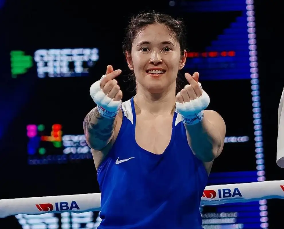 Назым Кызайбай остался шаг до третьего «золота» на ЧМ