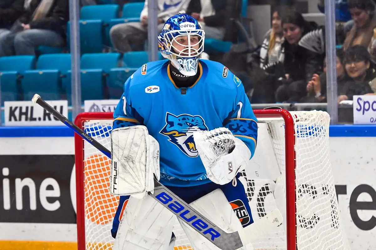 Никита Бояркин отличился в начале матча Барыса с Адмиралом