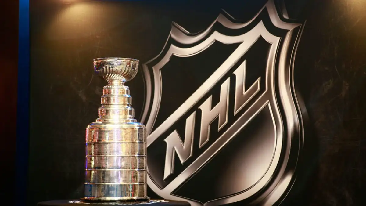 Игроки «Флорида Пантерз» во второй раз завоевали Кубок Стэнли