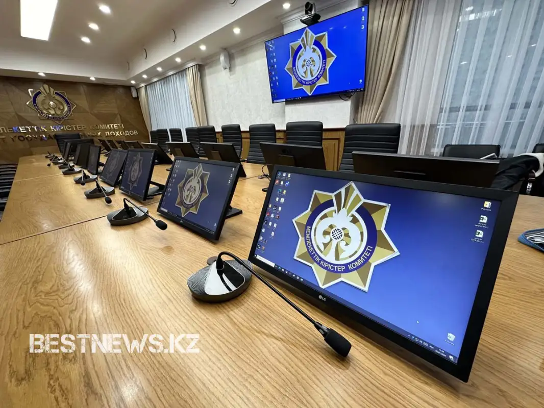 Как будут считать мобильные переводы казахстанцев и последствия за неуказанное имущество в декларации