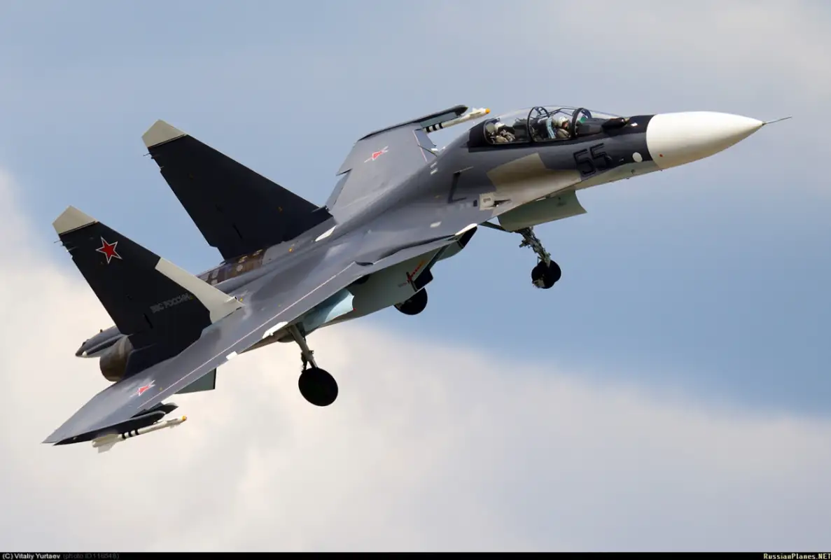 Истребитель Су-30СМ потерпел крушение в Балхашском авиацентре