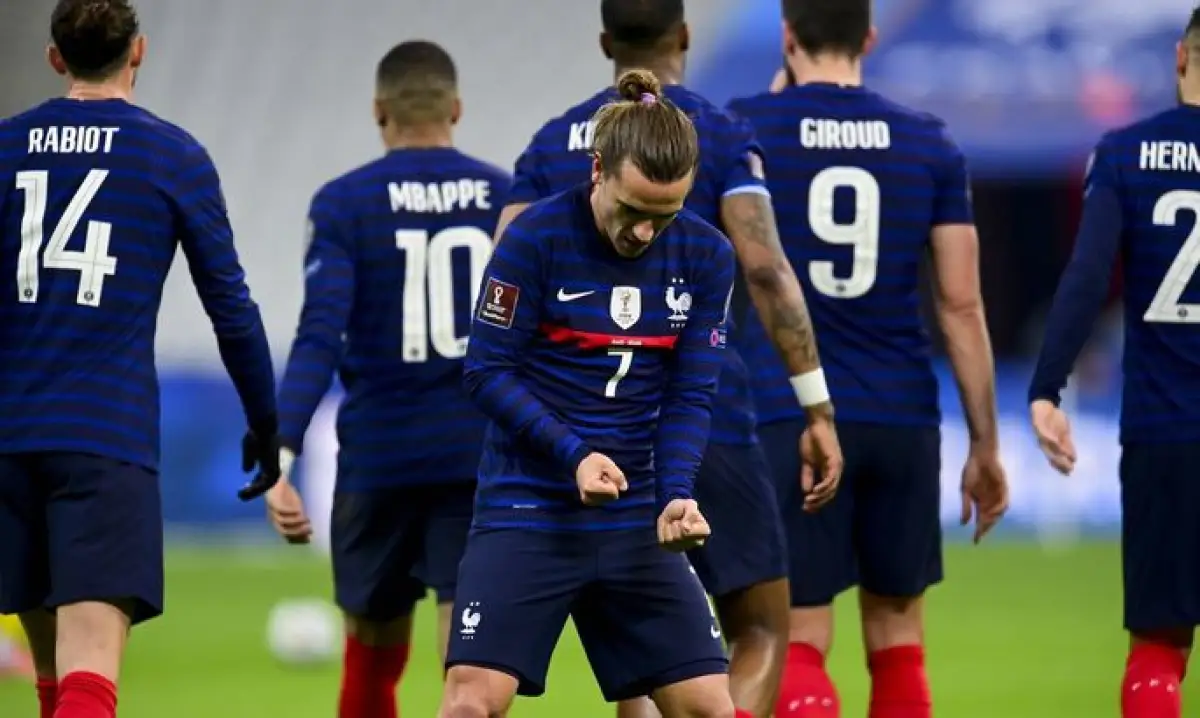 Соперник Казахстана ушёл в отрыв, Германия удивила поражением македонцам