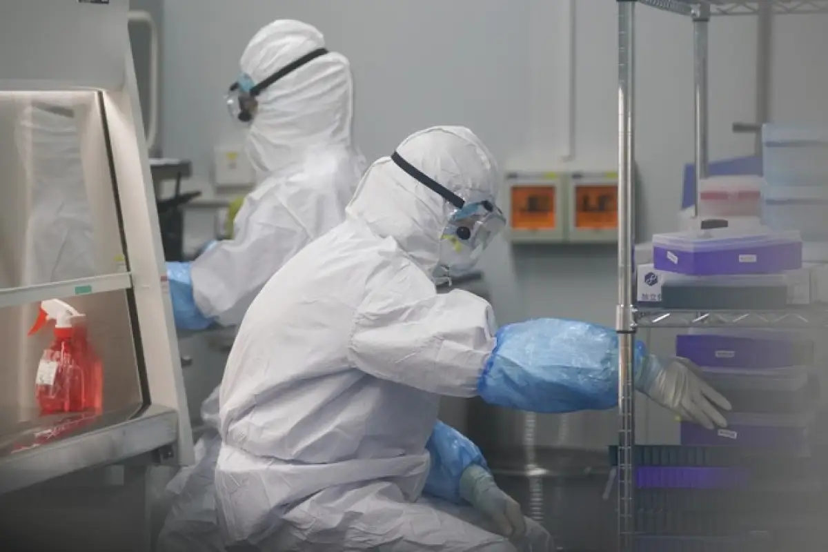 Могут ли уходить домой врачи Нур-Султана, работающие с зараженными коронавирусом пациентами