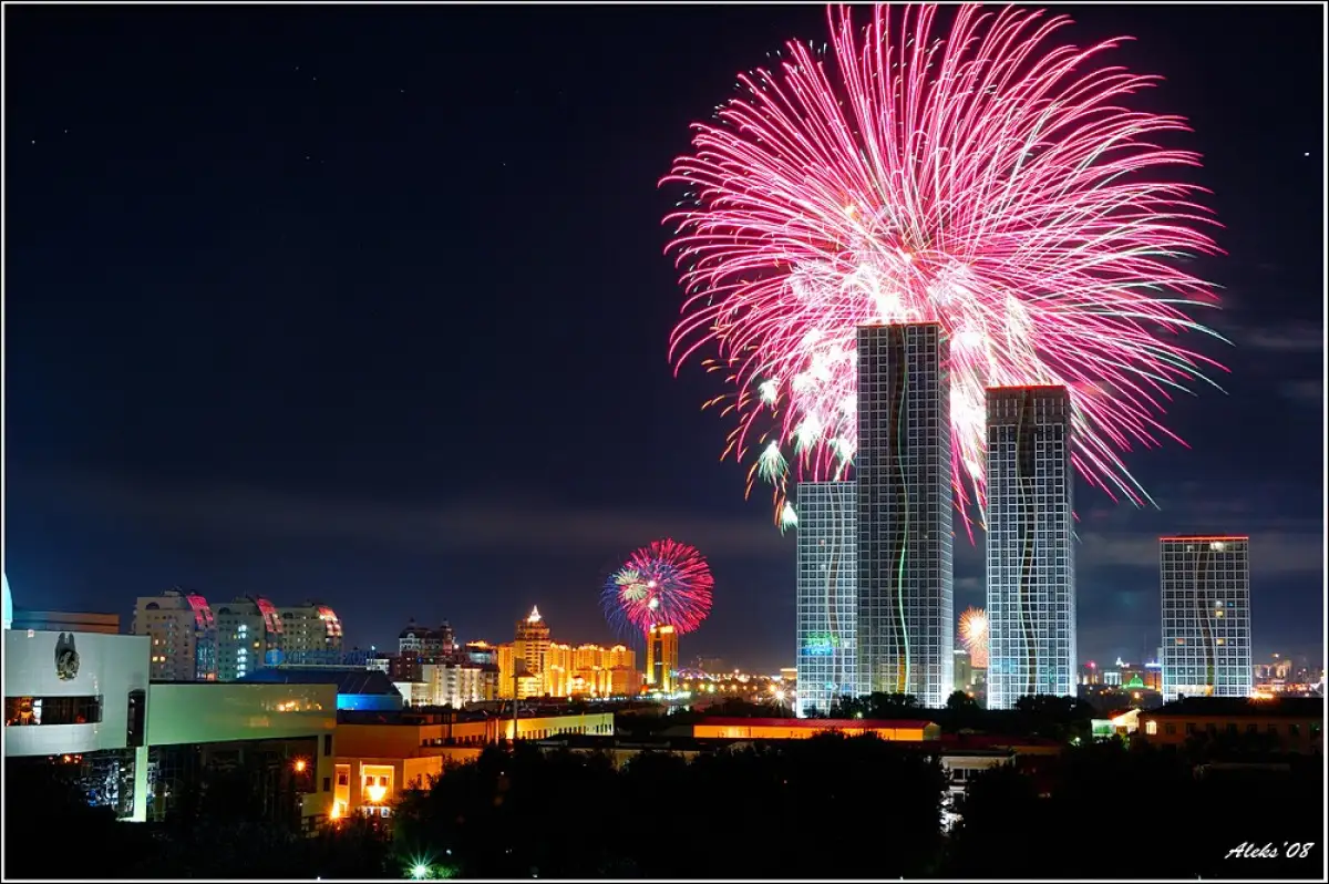 Чей салют будет дольше: в Астане как и Алматы дадут салют на праздник