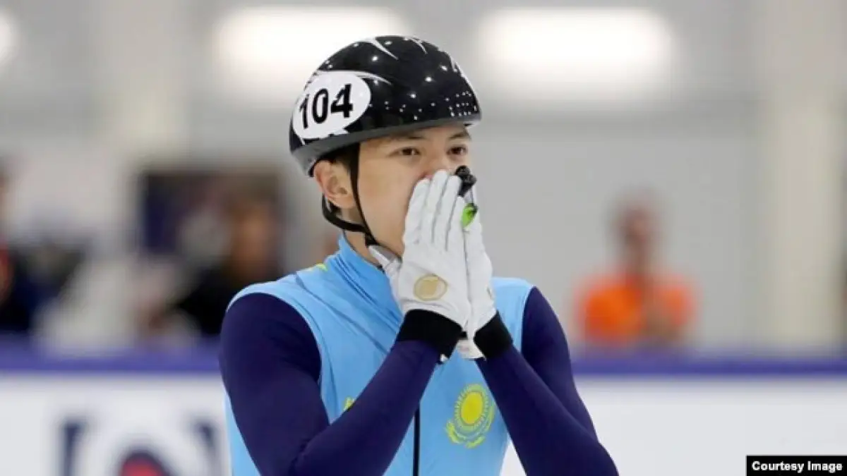 Абзал Ажгалиев остался без медали в шорт-треке на Олимпиаде-2022