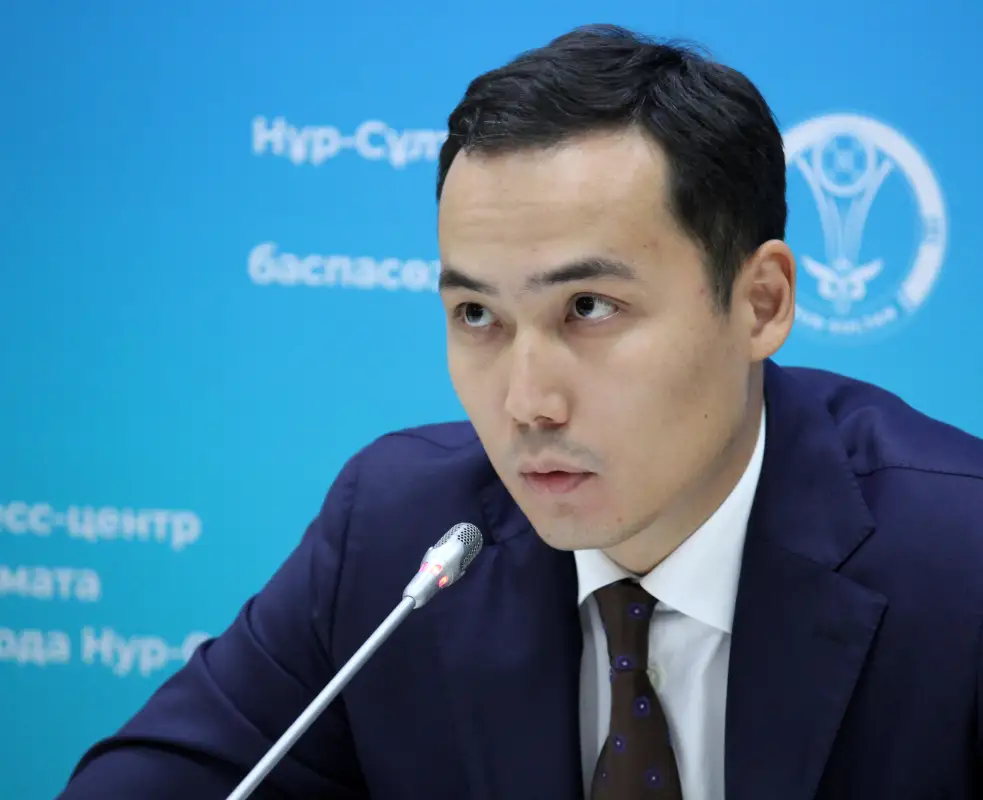 Ответы главы Управления образования города Нур-Султан на вопросы пользователей Bestnews.kz