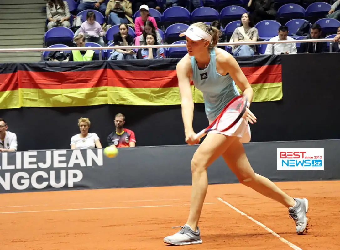 Рыбакина на классе обыграла Зигимунд в матче #BiiliJeanKingCup