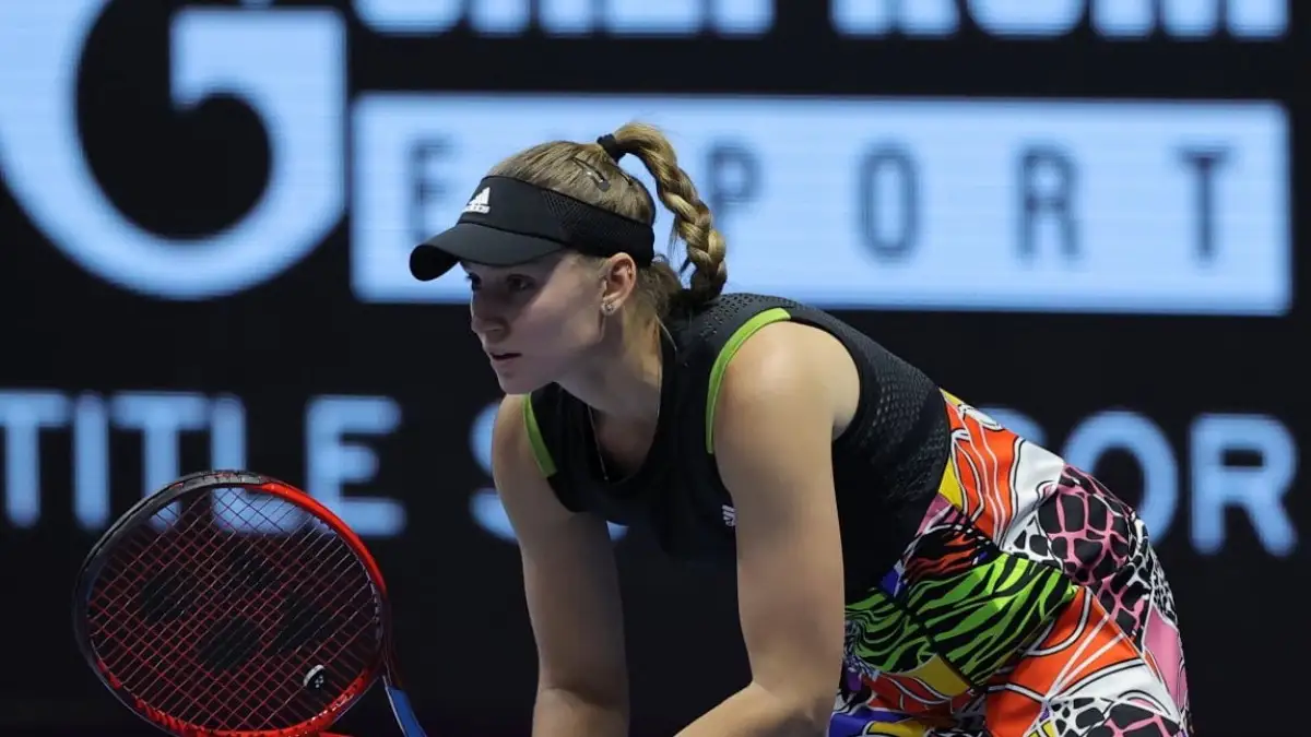 Рыбакина победила в первом матче на St.Petersburg Ladies Trophy