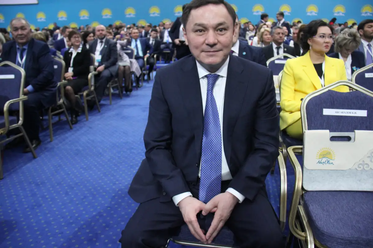 Продлены полномочия акима Акмолинской области - Указ