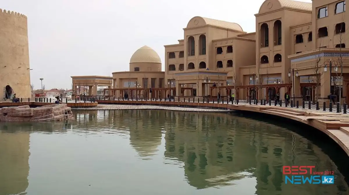 В Туркестане откроют грандиозный «Караван Сарай» на воде - видео
