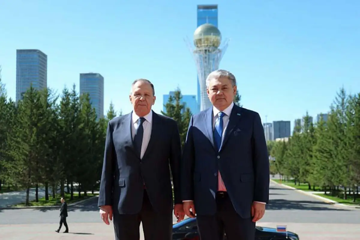 Кошербаев и Лавров обсудили подготовку к визиту Путина