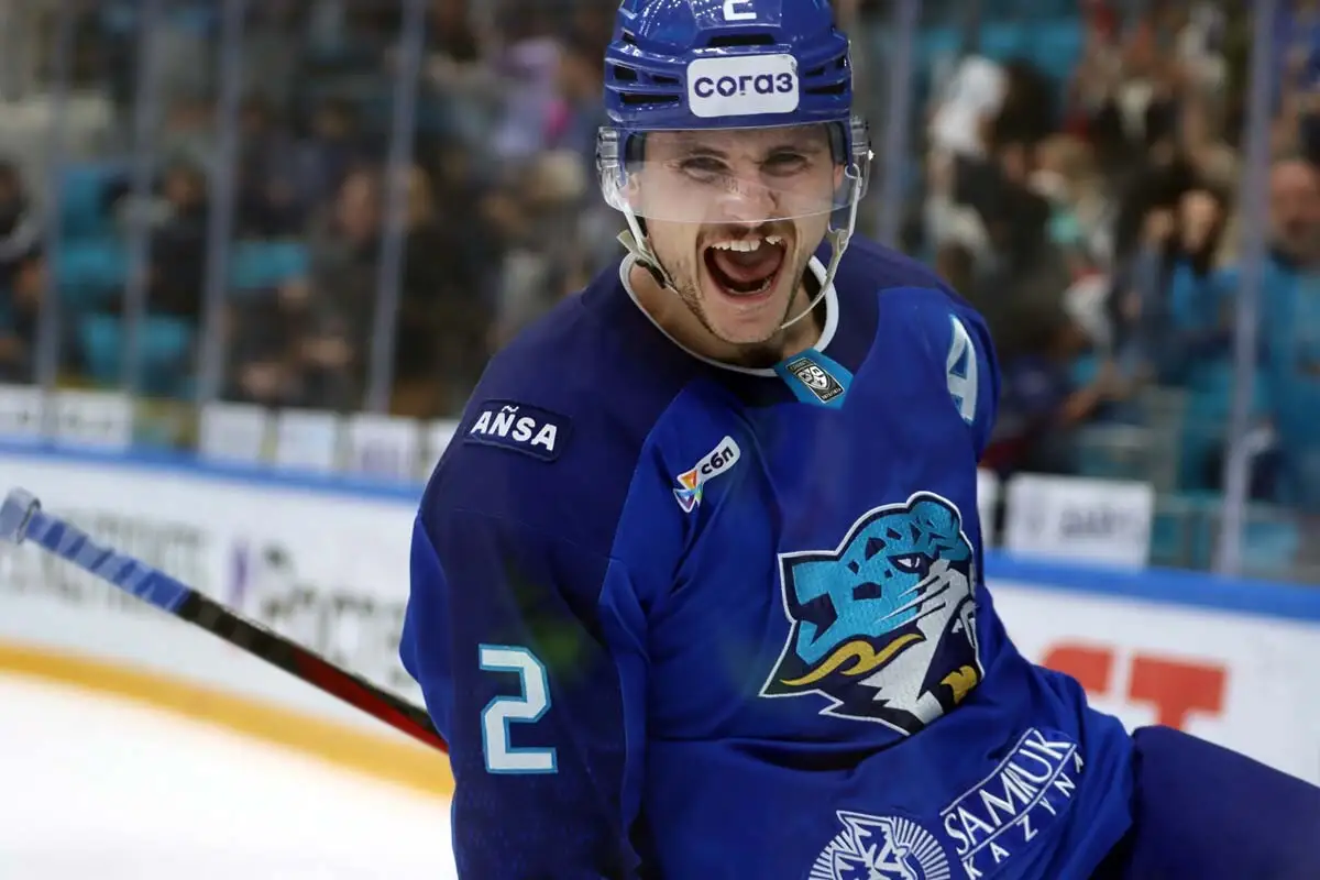 "Барыс" подарил болельщикам победу