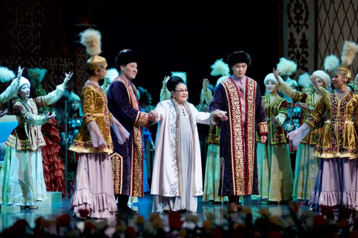 Бибигуль Тулегенова выступит с единственным концертом в Астане по случаю 95-летия