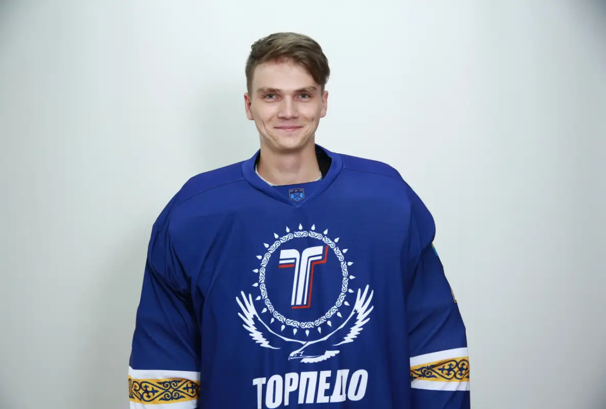 Михайлис читает Bestnews.kz? Ворота сборной Казахстана доверили другому вратарю