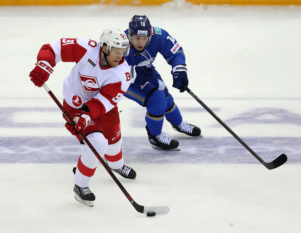 "Спартак" сыграет в ретро-форме в матче с "Барысом"