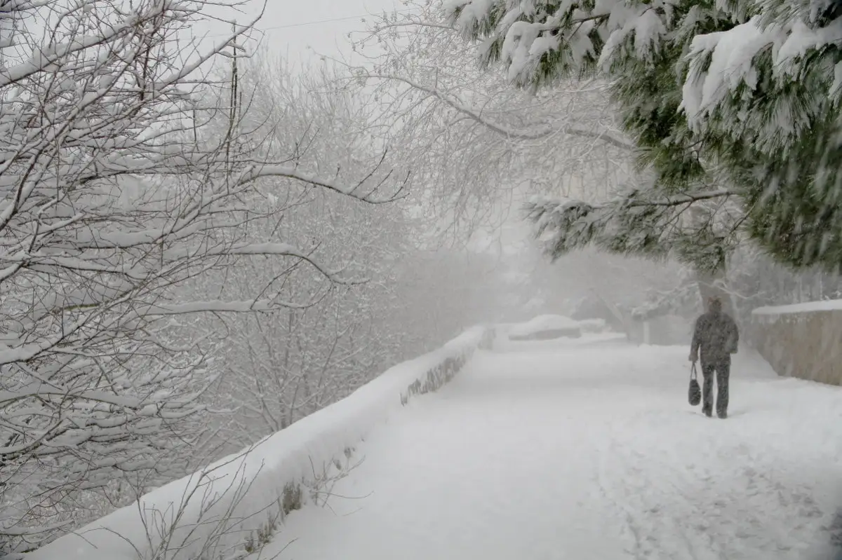 Местами осадки и метель: погода по Казахстану на 21 ноября