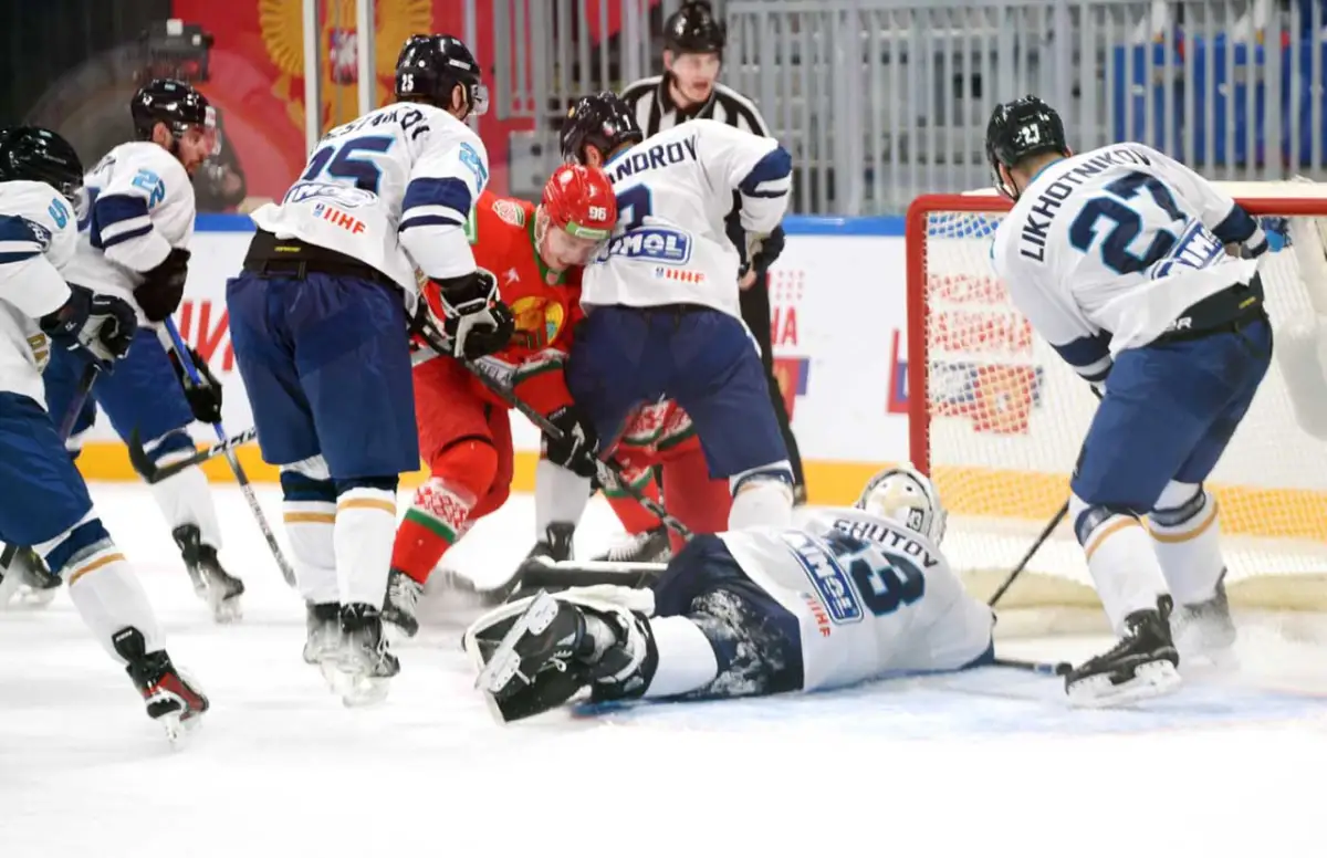 Сборная Казахстана вела в счете и проиграла Беларуси