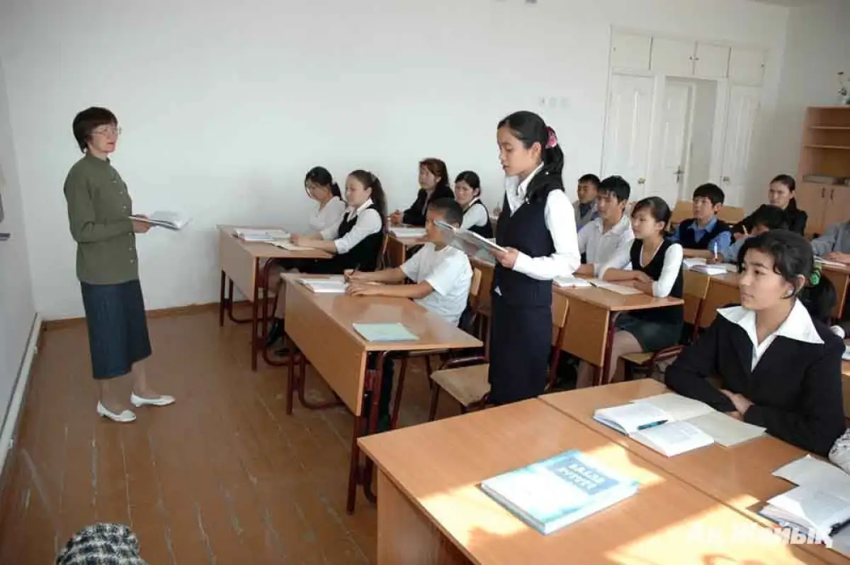 Мажилисмены предложили, чтобы МОН отвечал за качество строительства школ