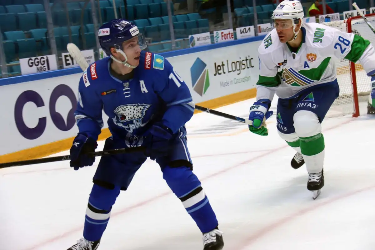 Руководство «Барыса» назвало лучших игроков года