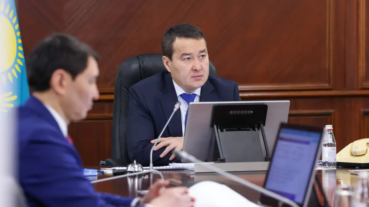 Премьер-министр поручил акимам контролировать отопление и не допускать фейки