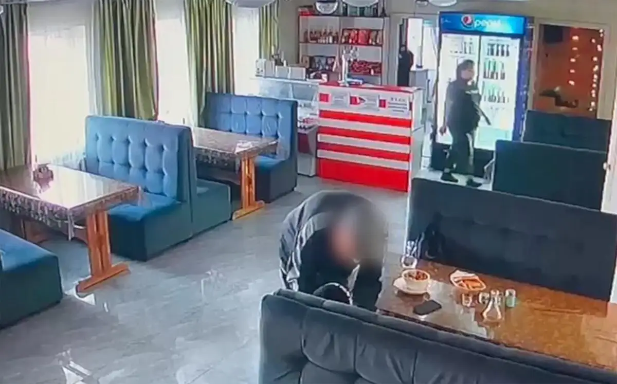 Полиция Астаны возбудила уголовное дело за кражу денег во время попойки