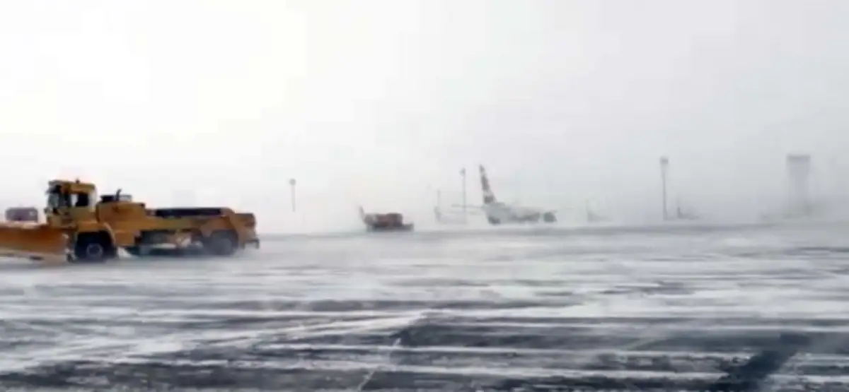 Нұрсұлтан Назарбаев халықаралық әуежайында  31 рейс кешіктірілді