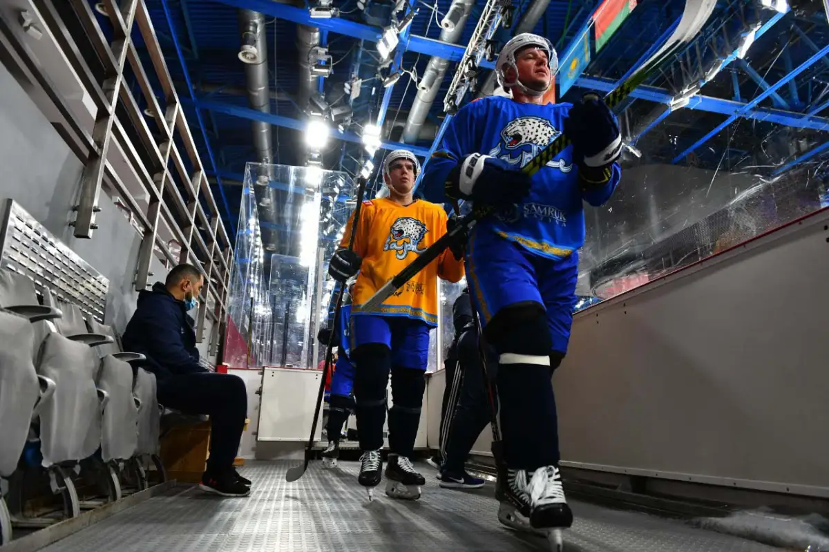 Где смотреть матч «Автомобилист» - «Барыс»