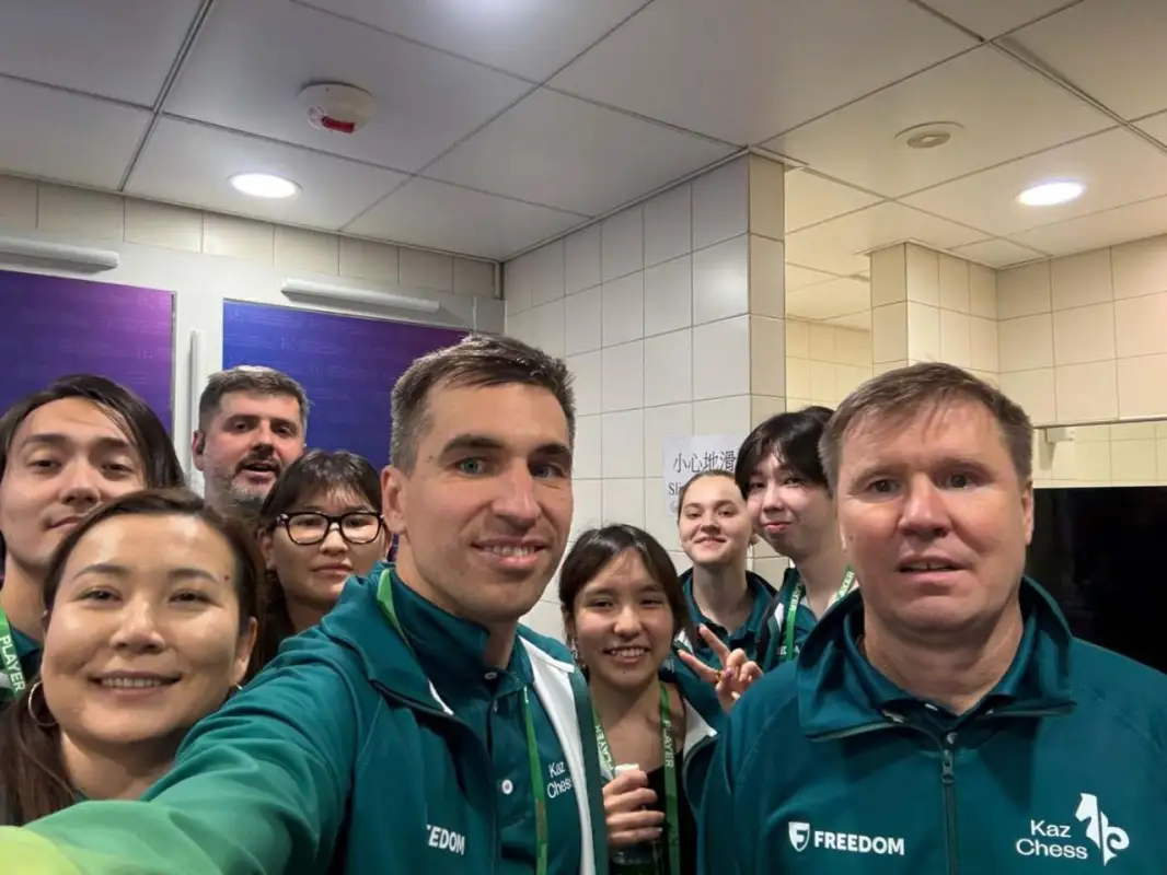 Шахматисты из Barys обыграли команду Магнуса Карлсена в Гонконге