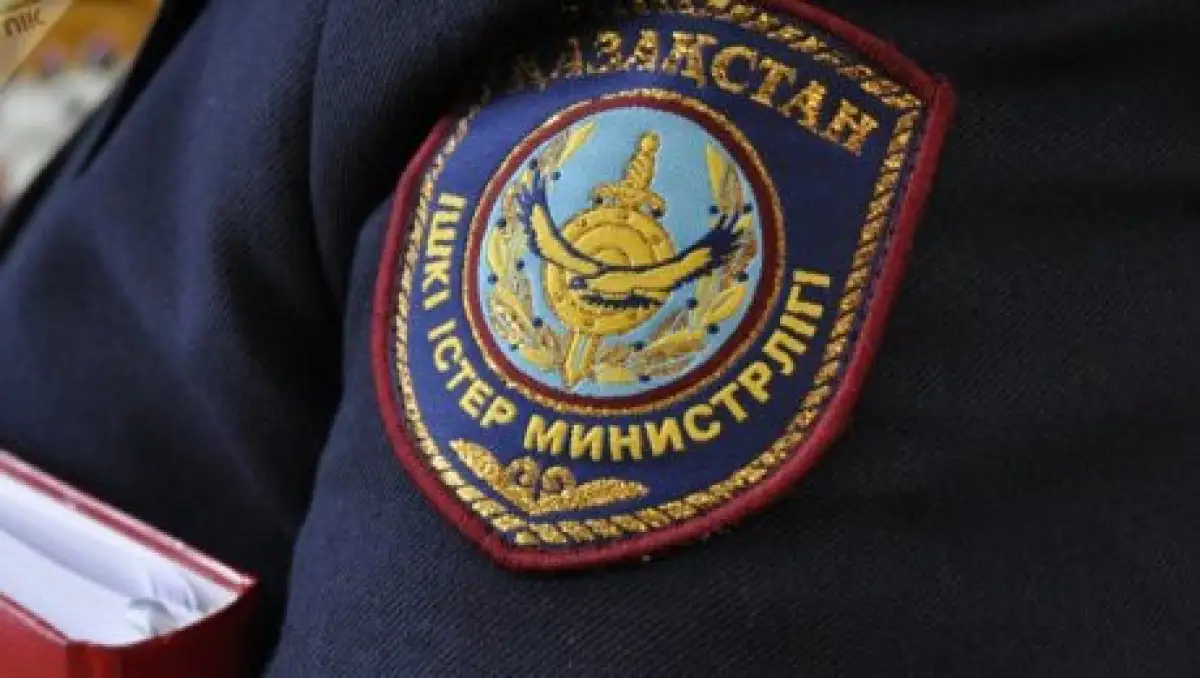 МВД Казахстана отреагировало на обсуждаемое в Сети видео избиения мигранта из России