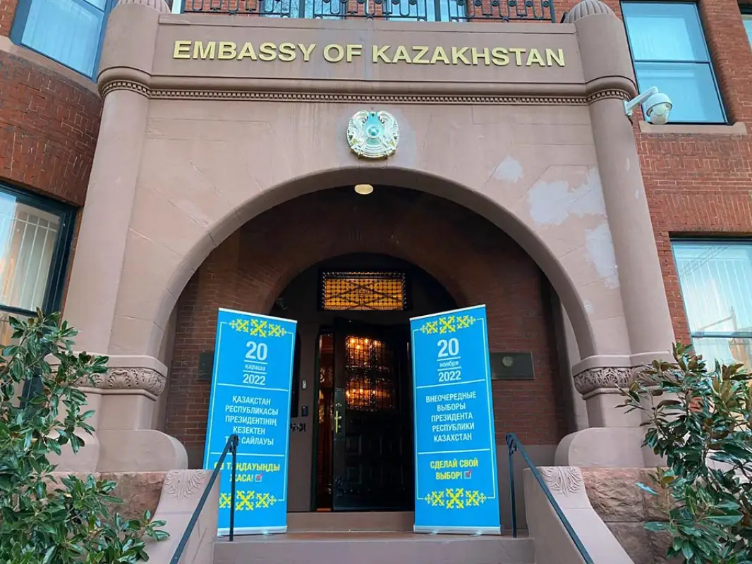 За рубежом проголосовали 7400 казахстанцев – МИД