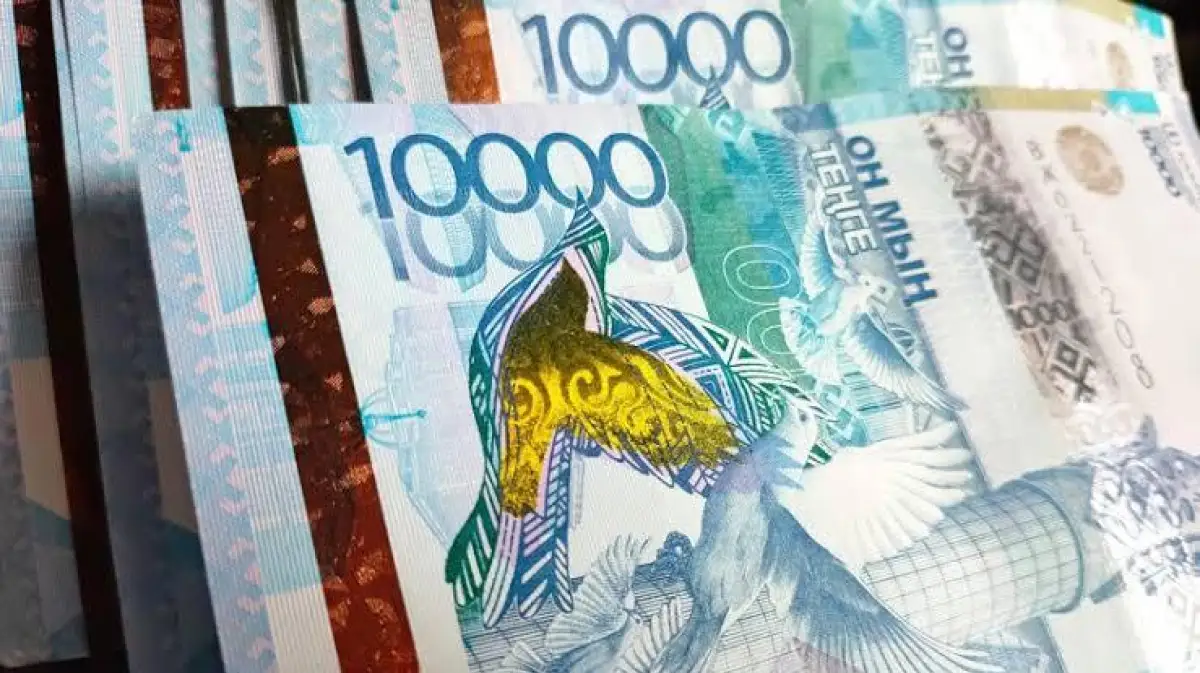 В Казахстане у нацвалюты появилось новое написание