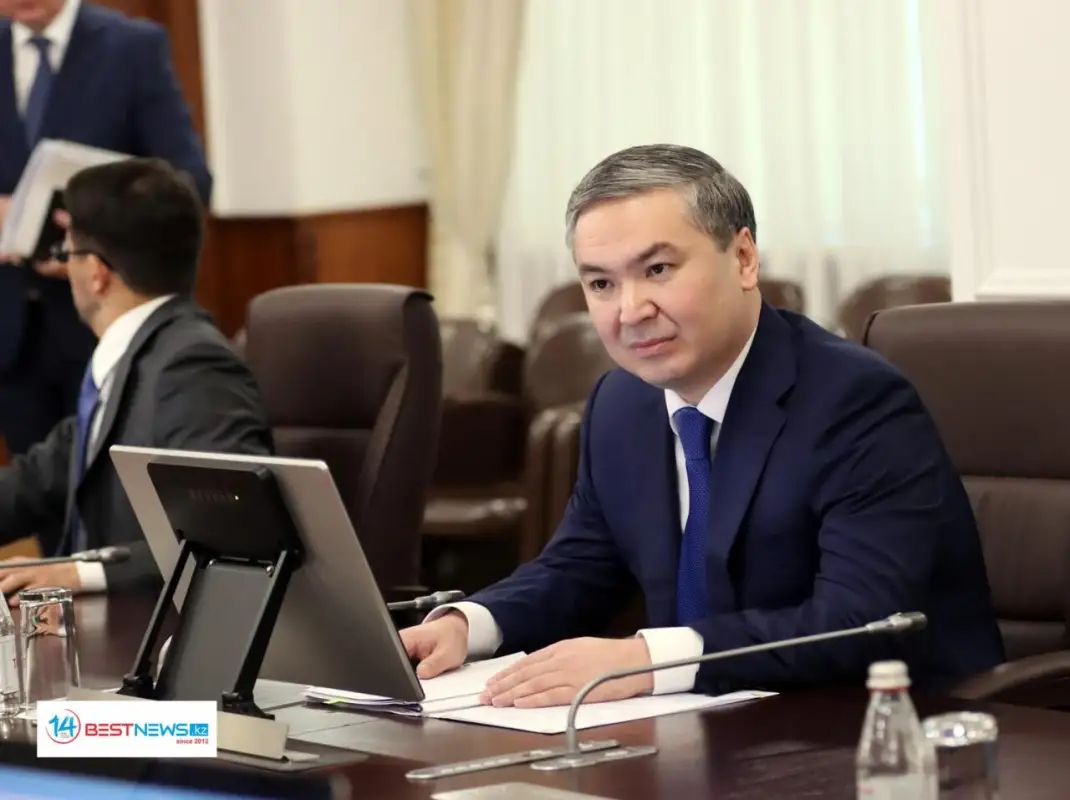 Ерсайын Нагаспаев сохранил должность министра промышленности 