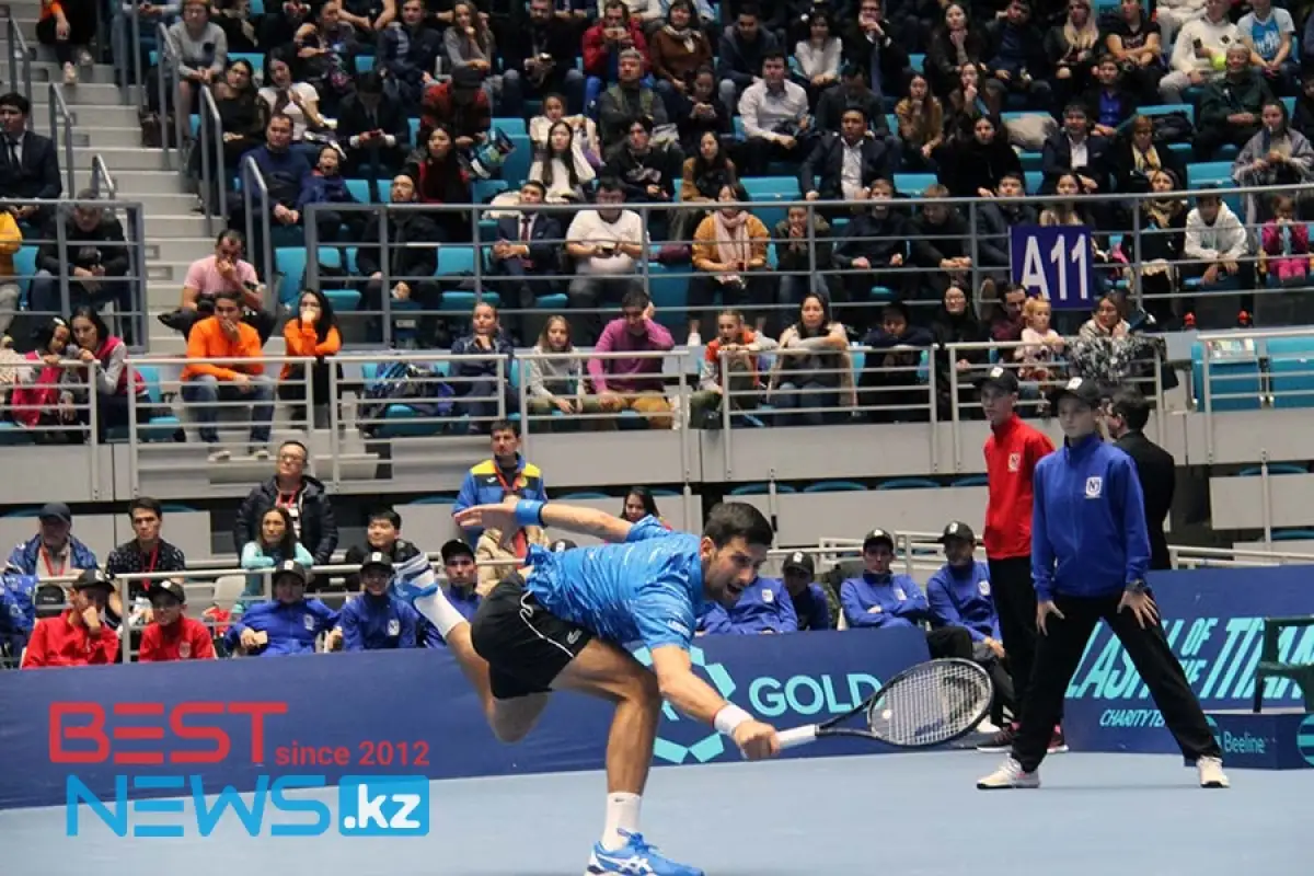 Джокович и Надаль станцевали со зрителями в Нур-Султане