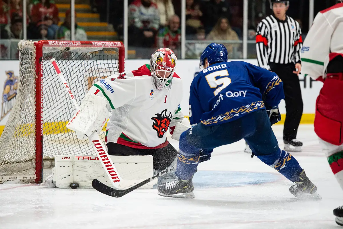 «Номад» обыграл «Кардиф», у Мангисбаева «дубль»