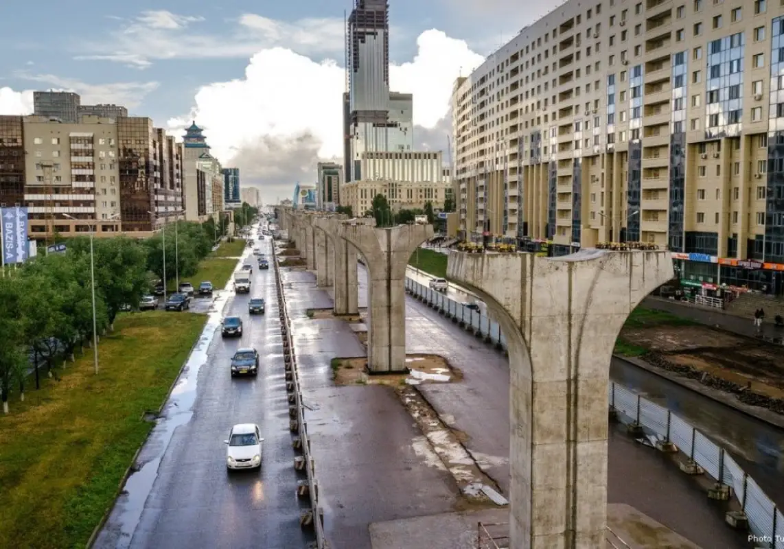 Аким Нур-Султана ответил, когда пойдет первый поезд LRT