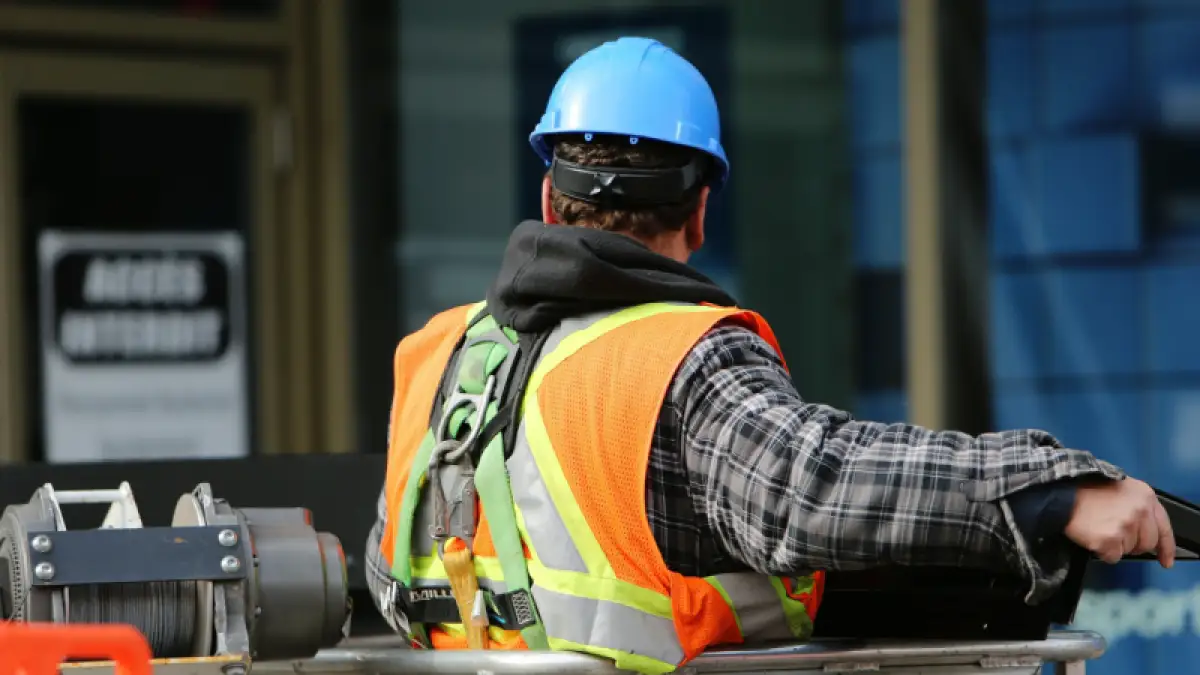 Иностранные инвесторы смогут привлекать иностранную рабочую силу без разрешения властей Казахстана