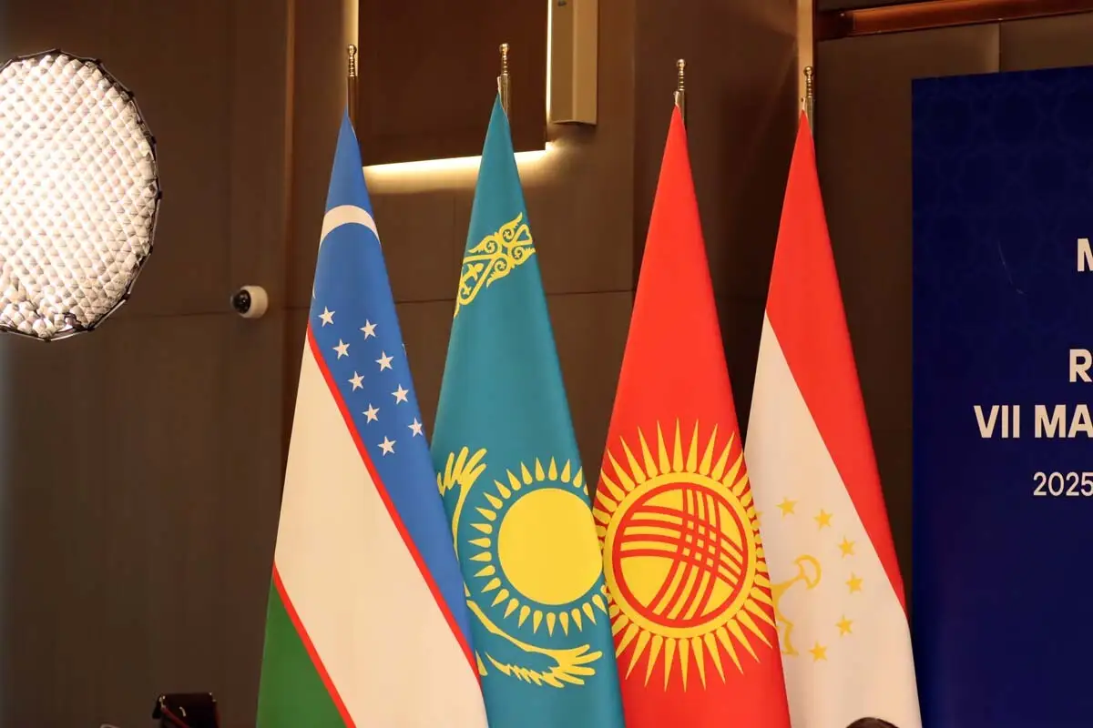 Президент Казахстана выступил на Консультативной встрече глав государств Центральной Азии и Азербайджана