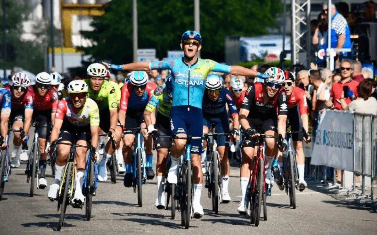Гонщик "XDS Astana Development Team" выиграл Трофео Арведи