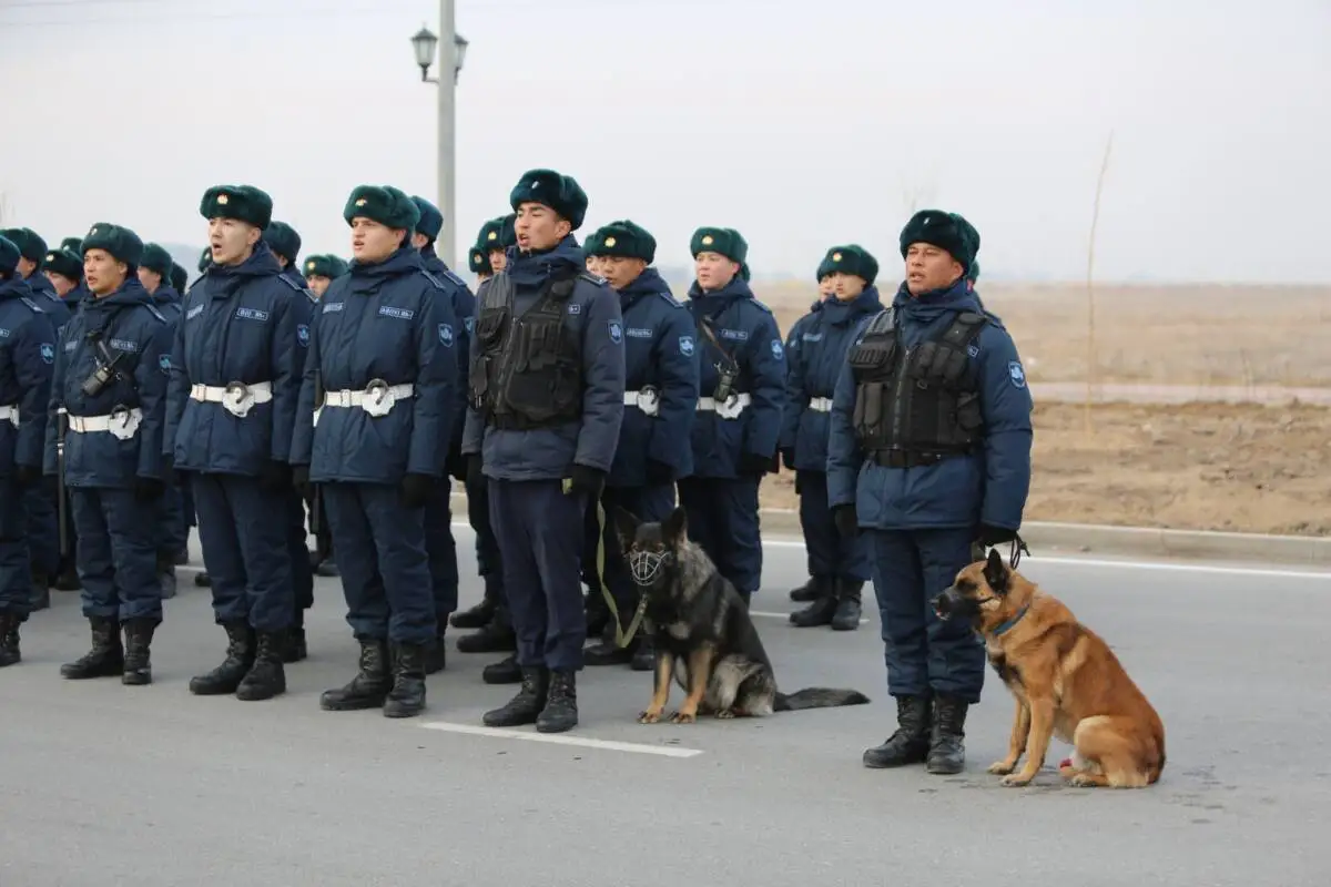 На юге Казахстана полиция перешла на «усиление»