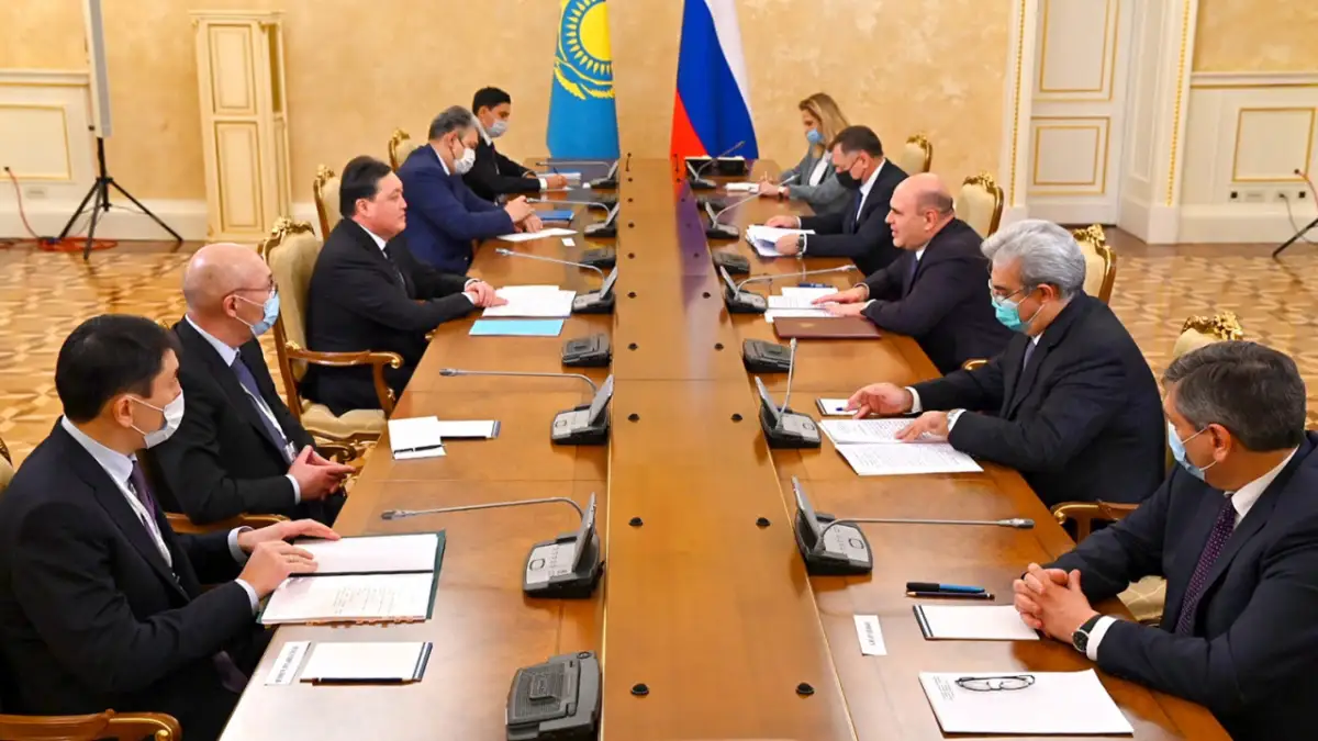 Мамин и Мишустин провели российско-казахстанские переговоры в Москве