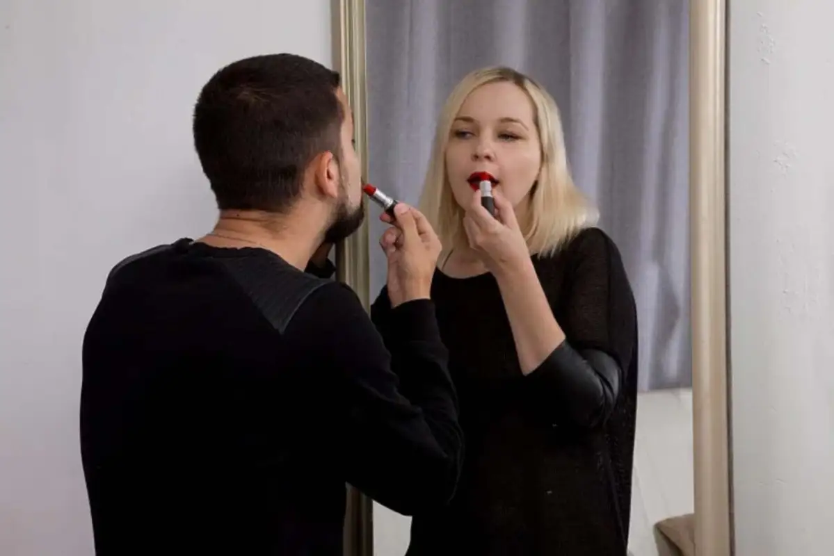 Депутаты Мажилиса предложили запрет на смену пола в Казахстане