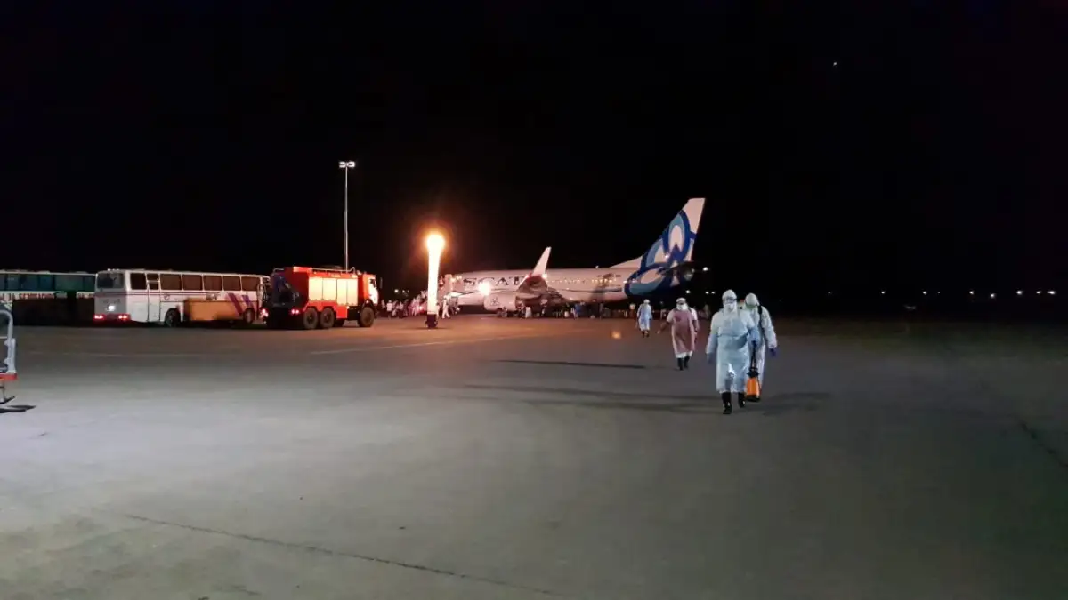 Самолет из ОАЭ привез пассажиров в Талдыкорган больше, чем планировалось