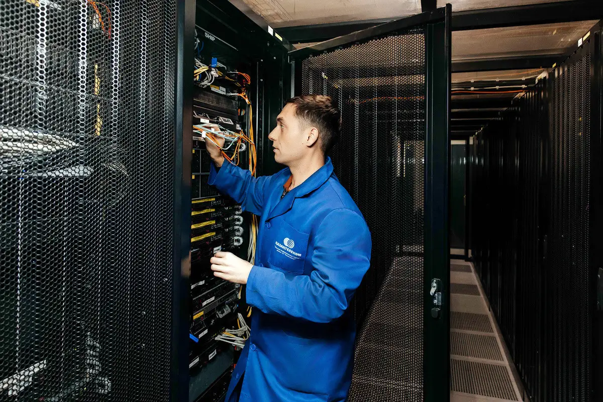 АО «Казахтелеком» вывел свои ИТ-продукты на  ismet.kz