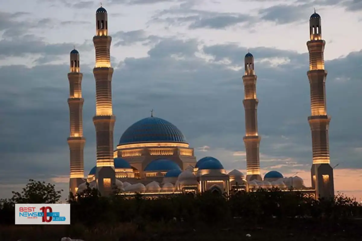 Токаев высказался об исламе и «правильных ориентирах для молодежи»