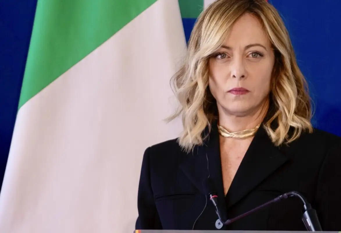 Джорджа Мелони перенесла визит в Казахстан