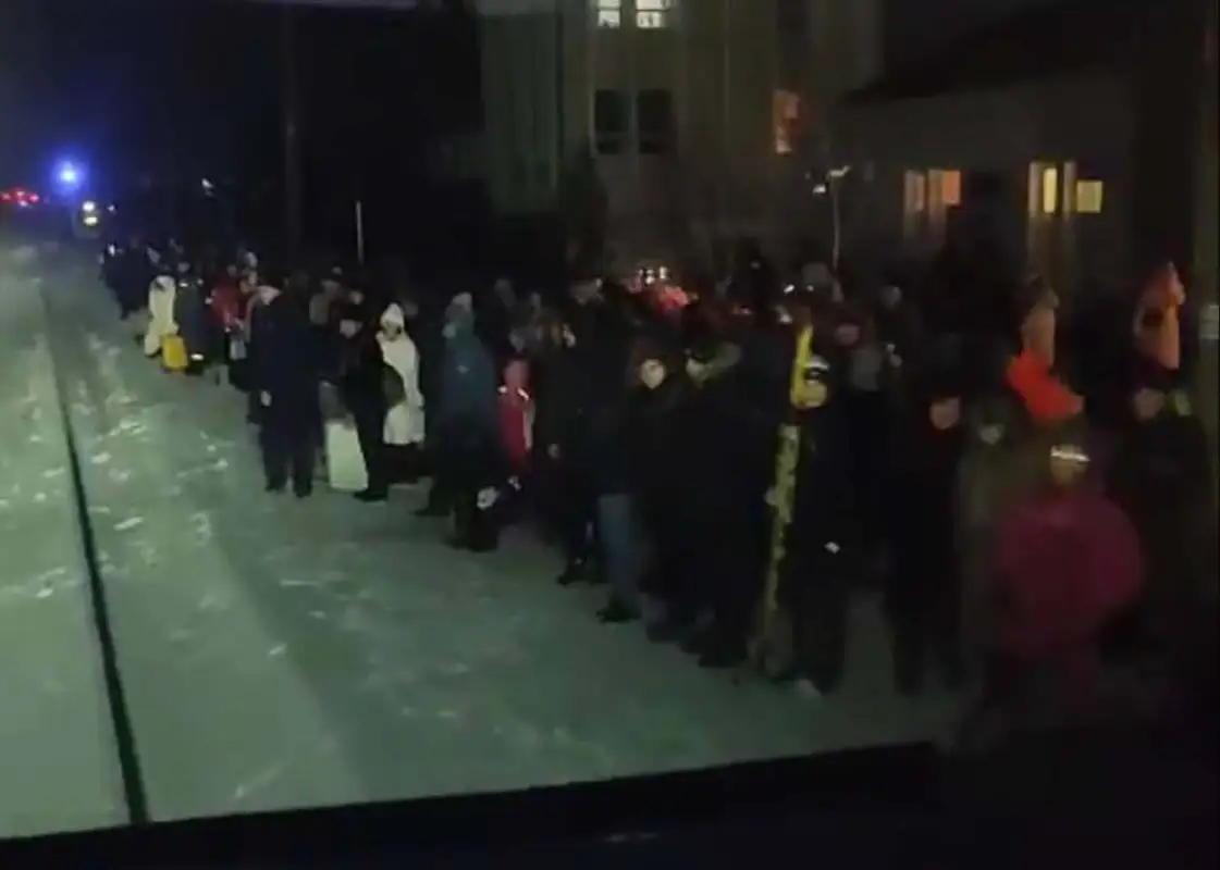 Со станции Акколь эвакуировали 200 пассажиров