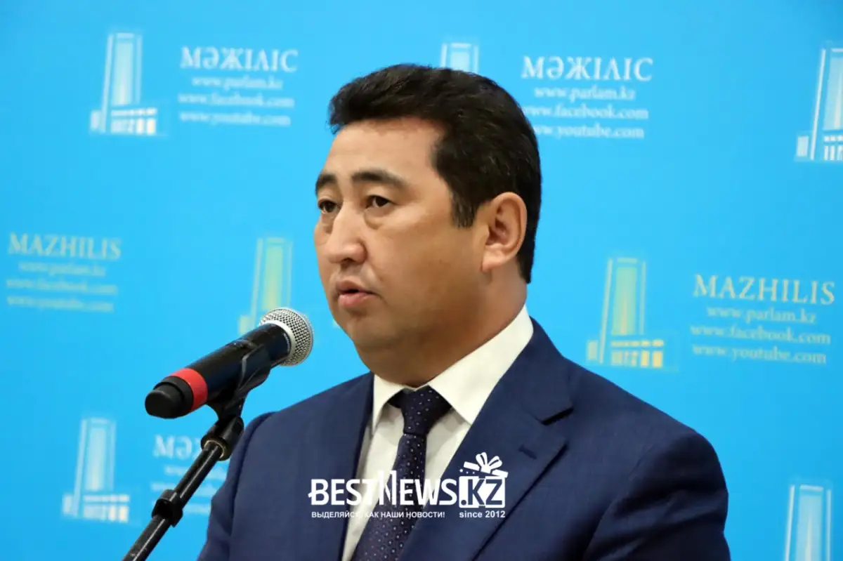 "Кто мне его приготовит?" - глава Минсельхоза Сапаров ответил, пробовал ли мясо сайги