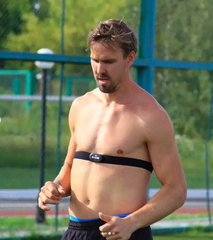 Шведы в "Барысе": игроки продолжают воссоединяться в Нур-Султане